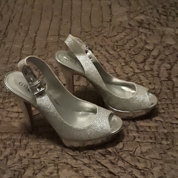 Shoes - Picture 2 of 3